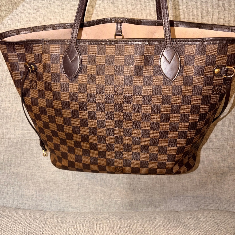 Louis Vuitton neverfull MM rose ballerine